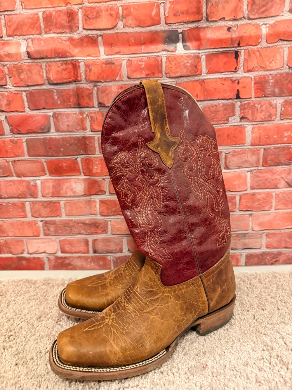 JB Dillon Women’s Square-Toe Cowboy Boots - size 8